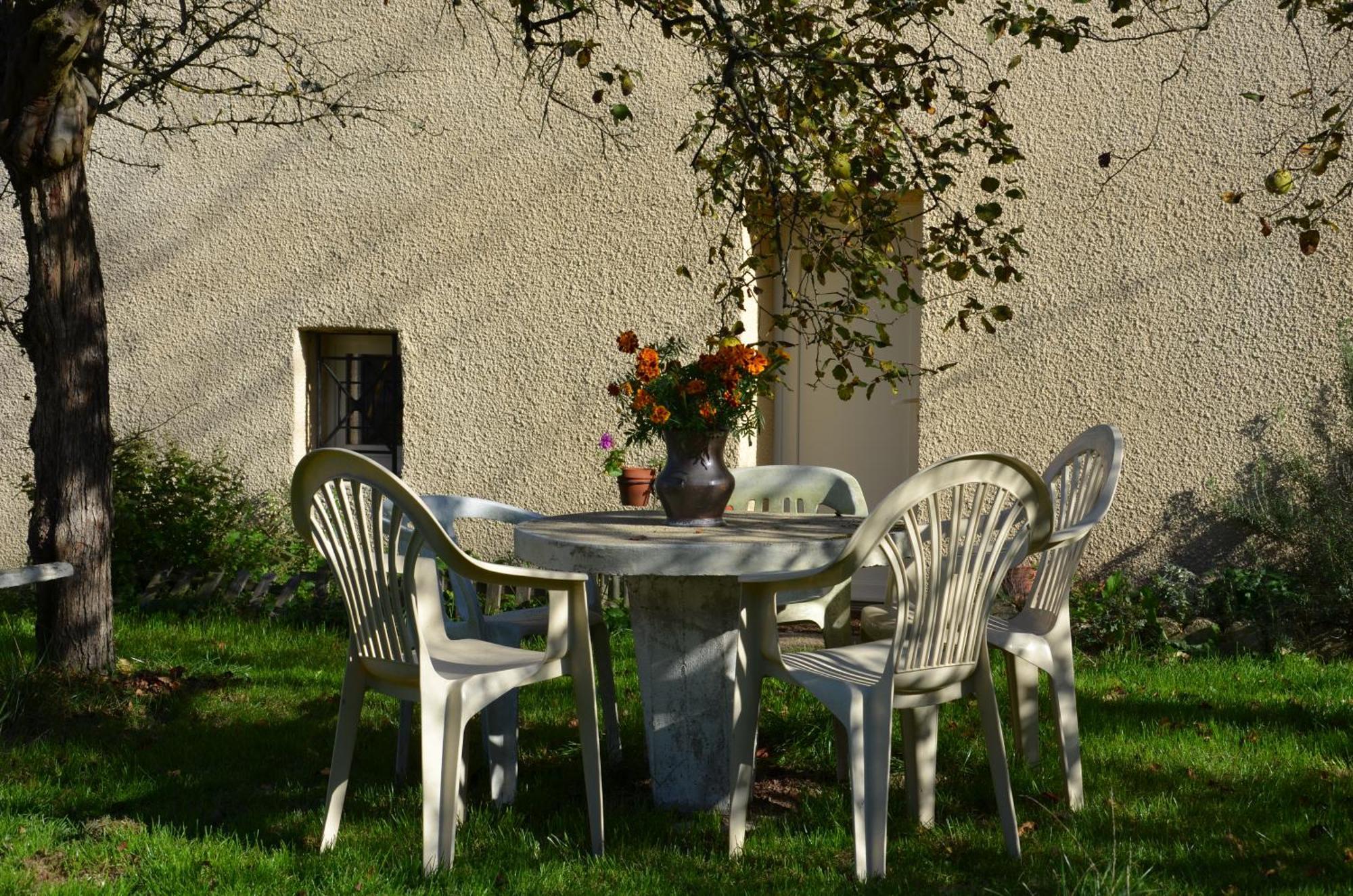 Chez Patou - Chambres D'Hotes Beauzac Экстерьер фото